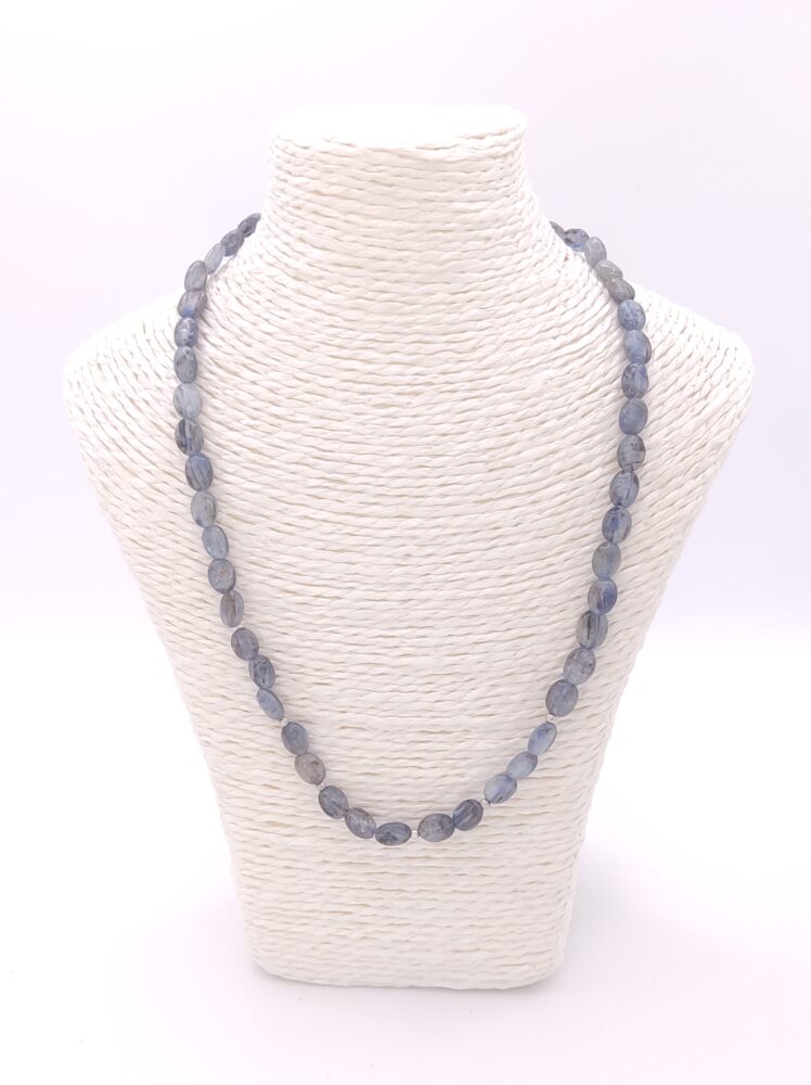 collar de cianita natural lenteja minerales bilbao centro cenith