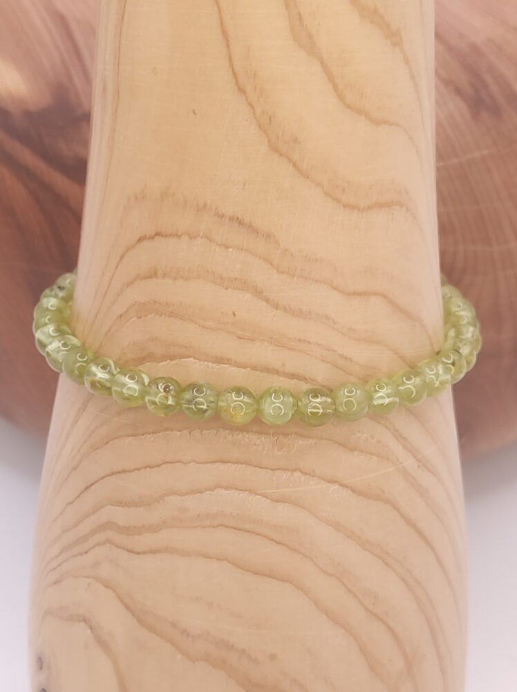 pulsera olivino peridoto minerales bilbao centro cenith