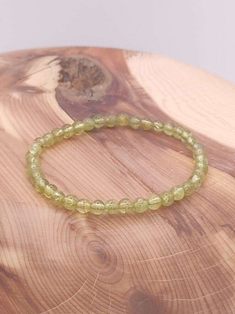 pulsera olivino peridoto minerales bilbao centro cenith
