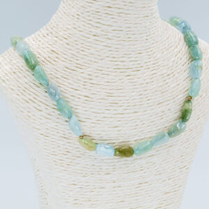 Collar de Aguamarina alubia Natural
