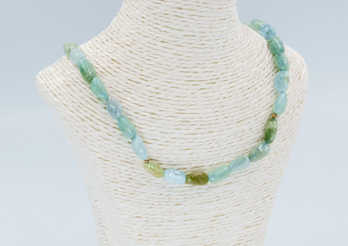 Collar de Aguamarina alubia Natural