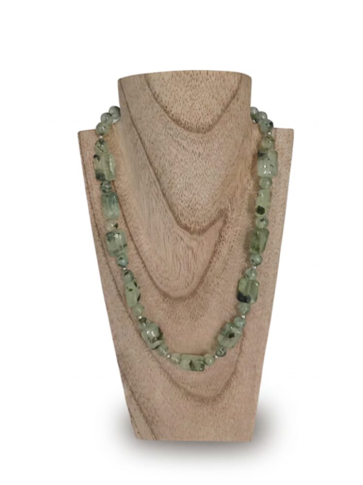 collar de prehnita y plata de ley Minerales Bilbao Envíos