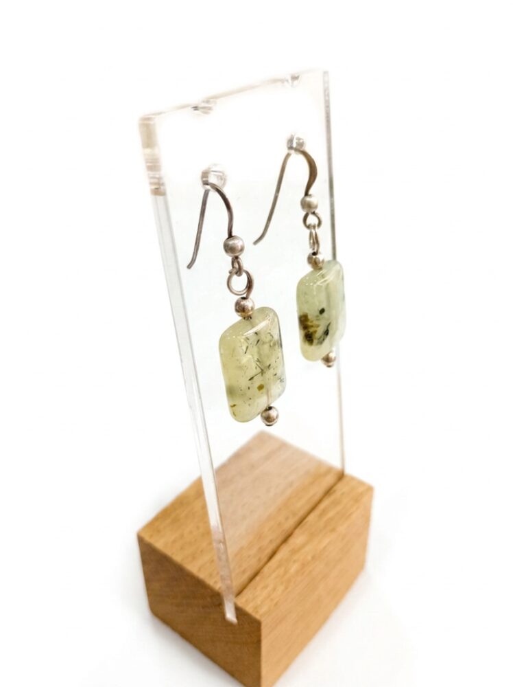 pendientes de prehnita y plata de ley Minerales Bilbao Envíos